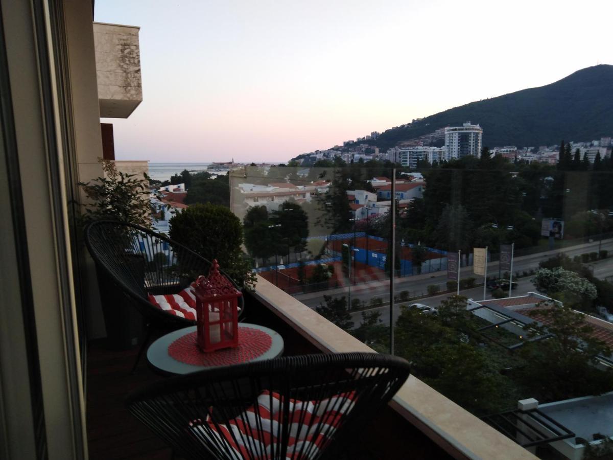 Red Lux Apartment Budva Exterior photo